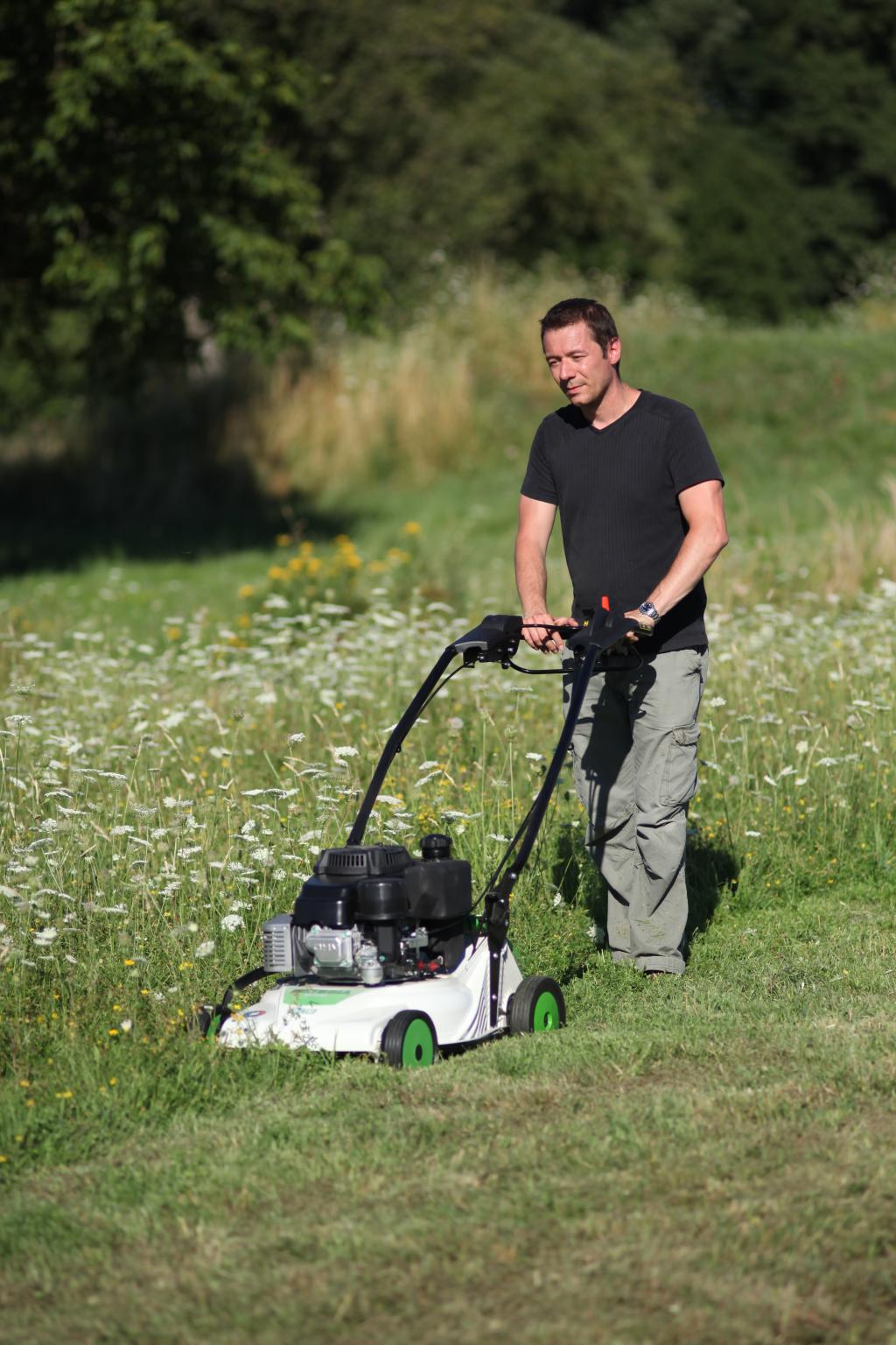 Etesia Grasmaaiers Pro 46 E-PHCS