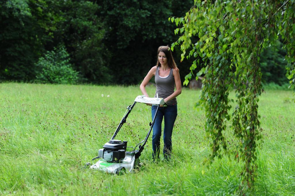 Etesia Grasmaaiers Duocut 46 RMCS