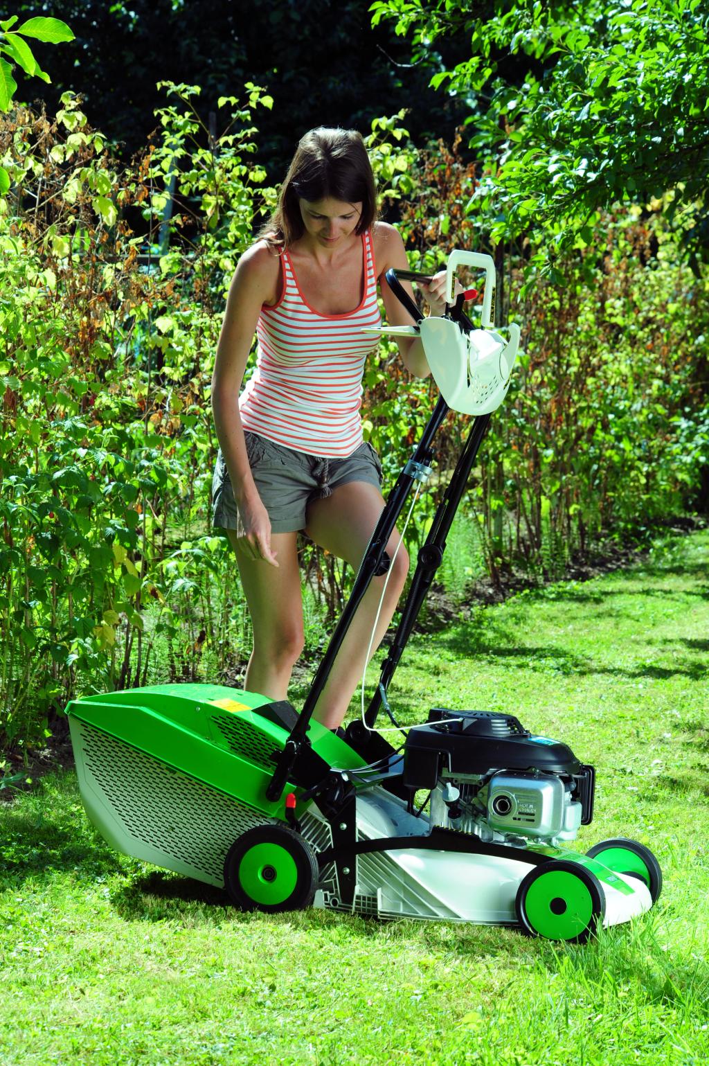 Etesia Grasmaaiers Duocut 46 RMCS
