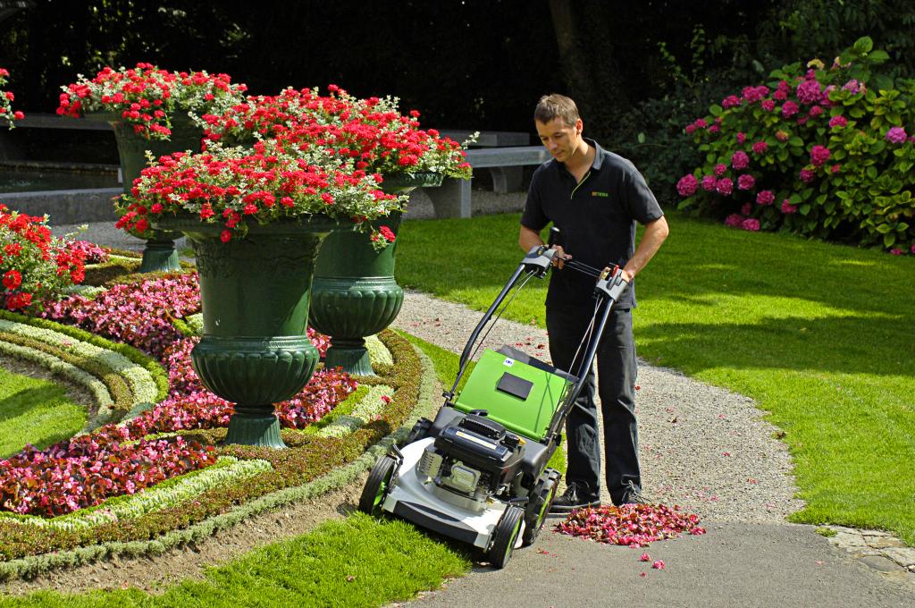 Etesia Grasmaaiers Pro 53 LKX2