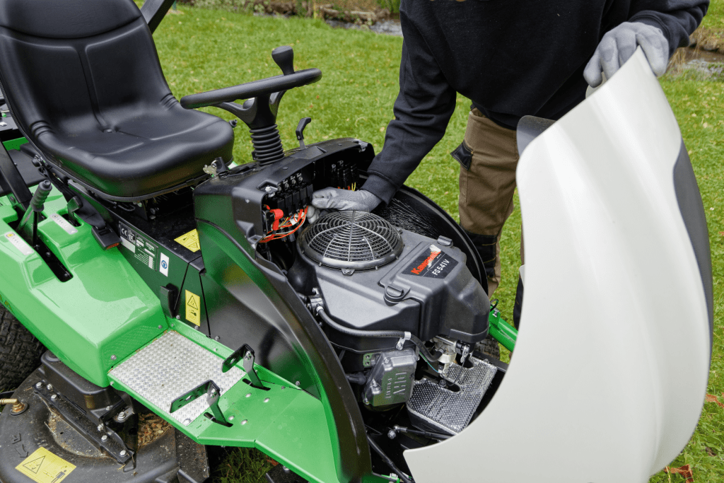 Etesia Zitmaaiers HYDRO 100 MK124
