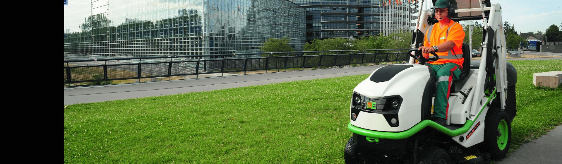 Etesia Zitmaaiers Buffalo 100 BPHP 2