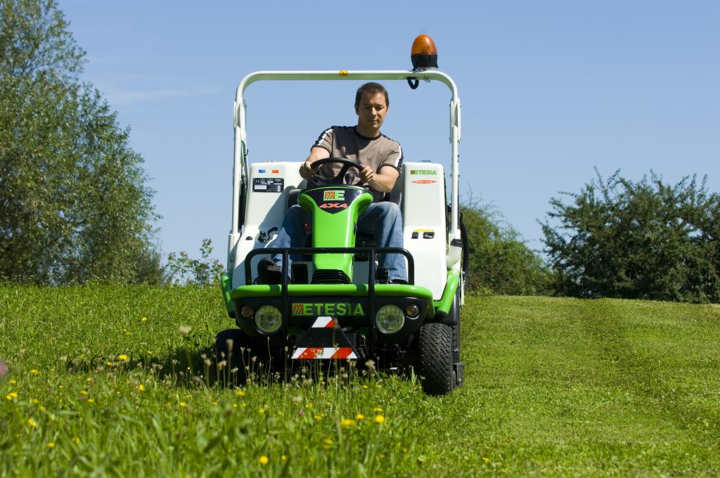 Etesia Zitmaaiers Hydro 124DN