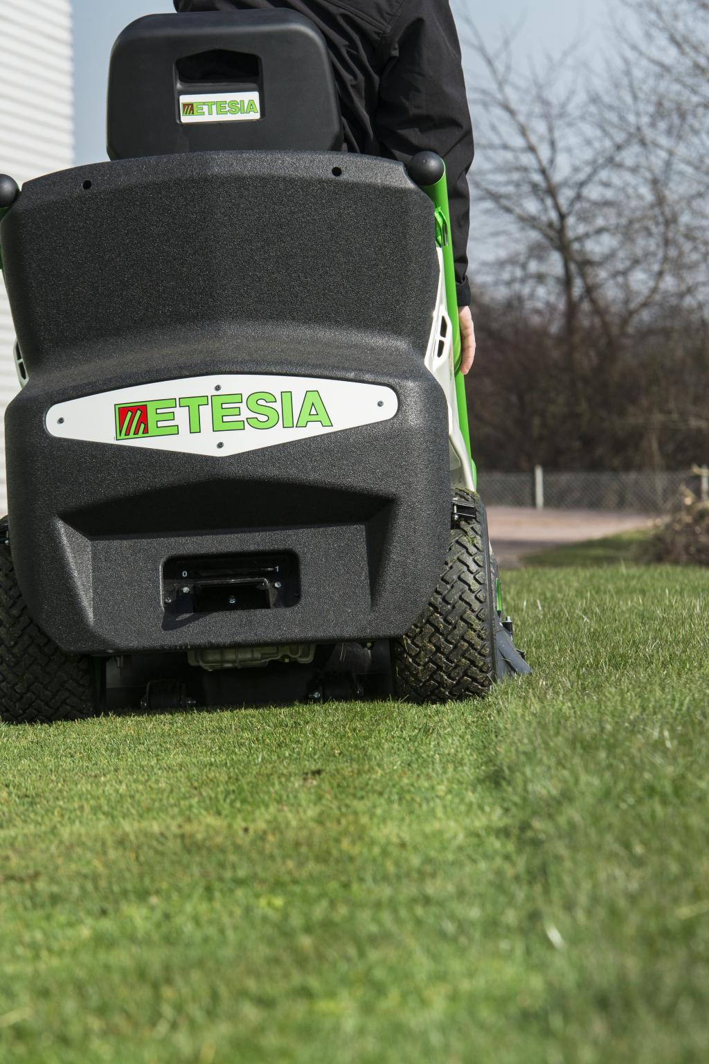 Etesia Zitmaaiers Bahia MKM