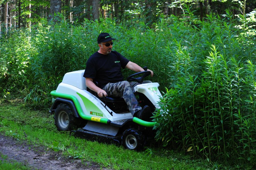 Etesia Ruwterreinmaaiers Attila SKD