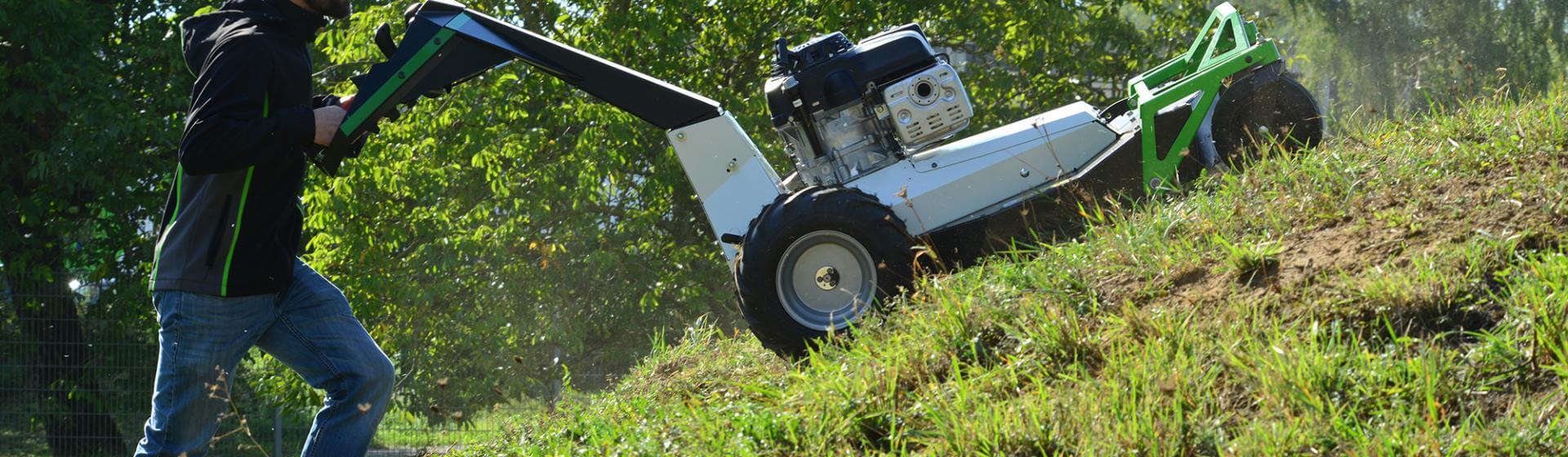 Etesia Rusterreinmaaiers Attila AH75