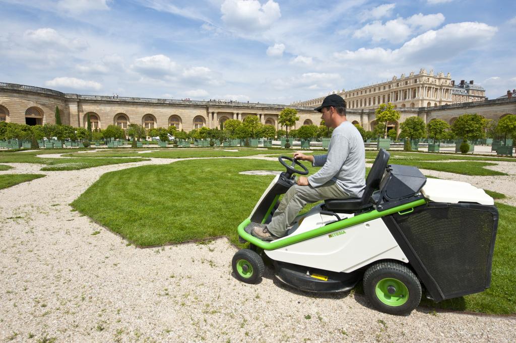Etesia Zitmaaiers Bahia ELECTRIC